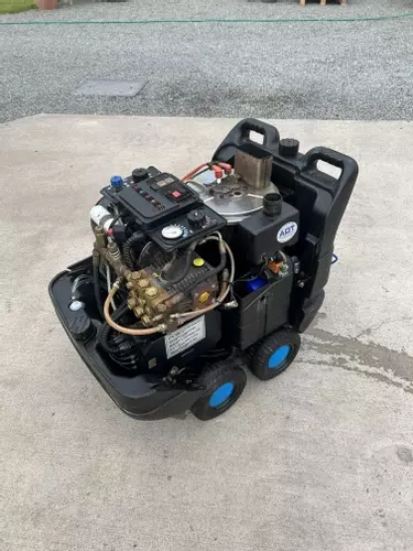 Edge Panther pressure washer after cost-effective service and repair, cleaned, serviced, and running reliably.